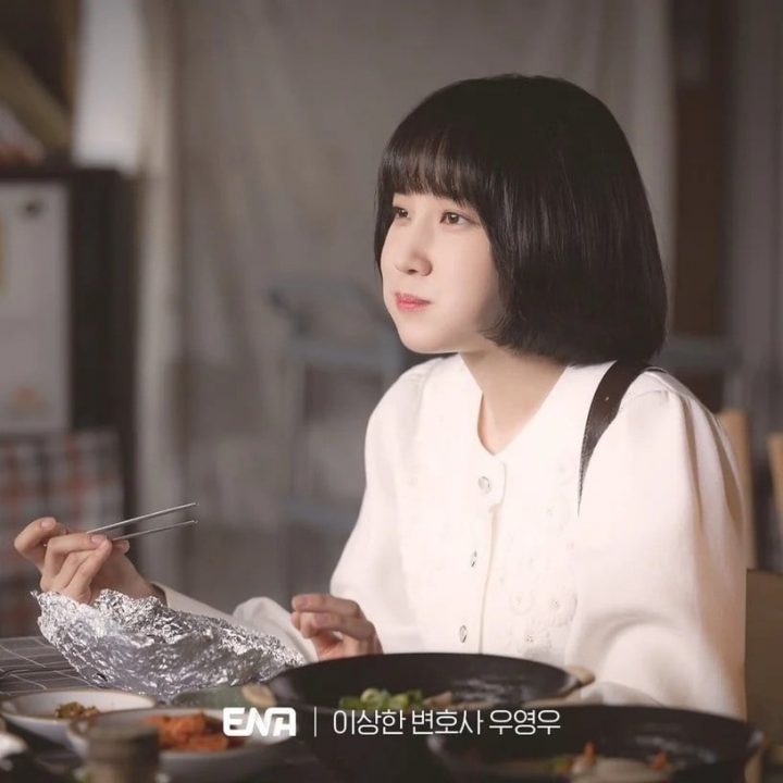 韩网网议韩剧女神“人生角色”！宋慧乔《黑暗荣耀》最惊艳，朴恩斌没争议，IU是这部！-6