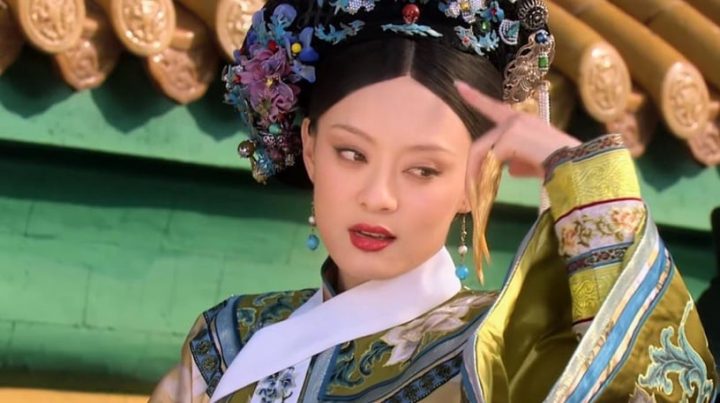 9组国产剧女星演同系列作品！《狐妖》杨幂对打刘诗诗，李一桐甜不过杨紫，这部更崩惨了-30