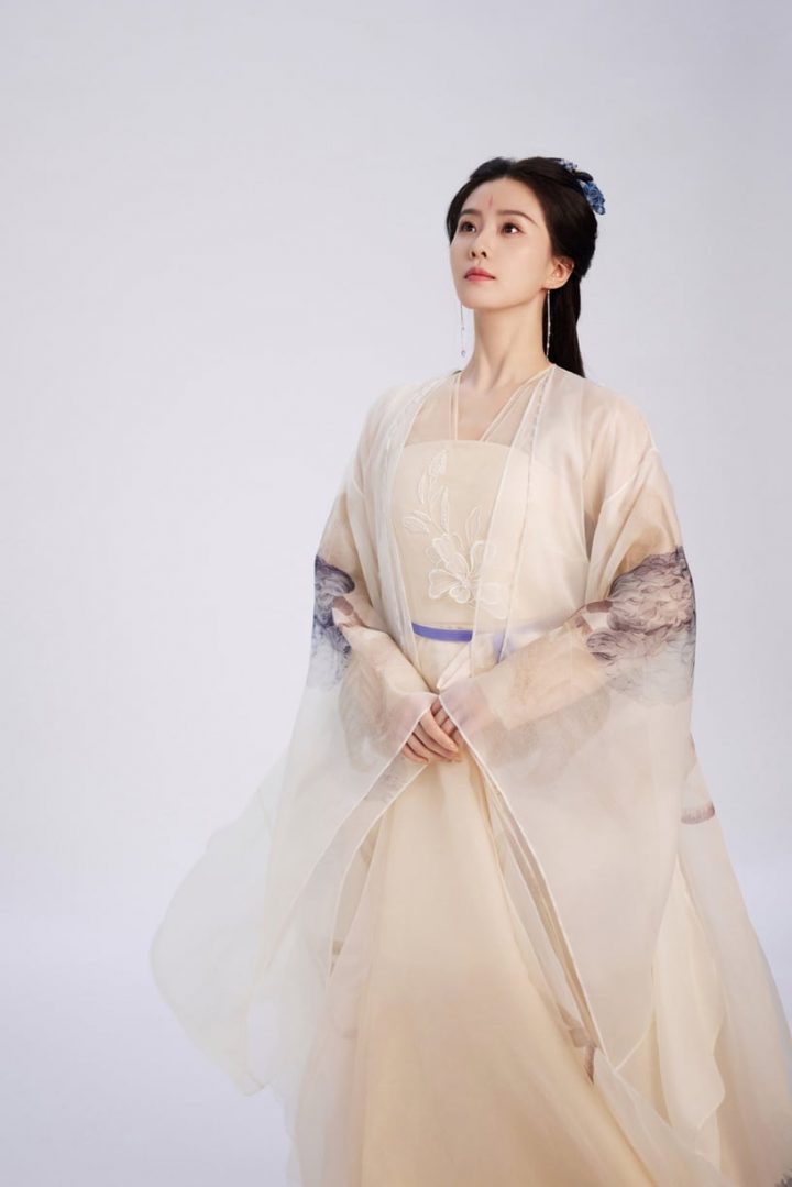 9组国产剧女星演同系列作品！《狐妖》杨幂对打刘诗诗，李一桐甜不过杨紫，这部更崩惨了-3