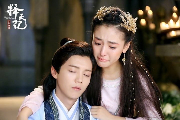 古装仙侠剧8位美女师妹！《护心》周也明艳，赵丽颖甜，杨幂发型被吐嘈，迪丽热巴更雷-23