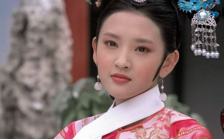 9组国产剧配角“同剧不同命”！罗云熙红过吴倩，《山河令》周也红过马闻远，而他塌房了-34