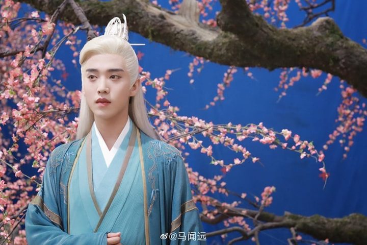 9组国产剧配角“同剧不同命”！罗云熙红过吴倩，《山河令》周也红过马闻远，而他塌房了-12
