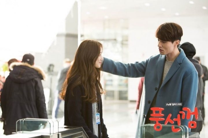 《九尾狐传1938》李栋旭搭档7位女星！和金素妍&刘寅娜&韩孝周都很配，搭她却是场灾难-17