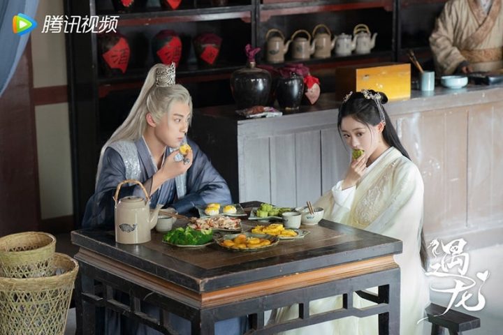 网评9部“魔改改崩了”古装仙侠剧！《长月烬明》主角人设崩，《护心》被作者亲手毁了-21