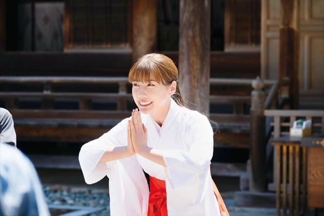 Netflix《我们离婚吧》8亮点！松坂桃李×仲里依纱双重不伦、恶搞韩剧槽点超多-3
