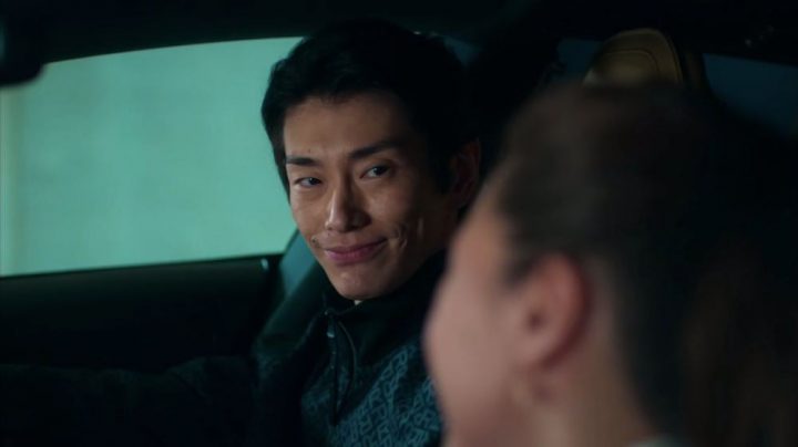 Netflix日劇《我們離婚吧》17彩蛋！致敬《愛的迫降》劇名、路人T恤驚見台灣-18