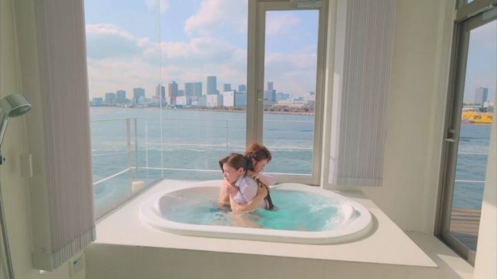 Netflix日劇《我們離婚吧》17彩蛋！致敬《愛的迫降》劇名、路人T恤驚見台灣-12