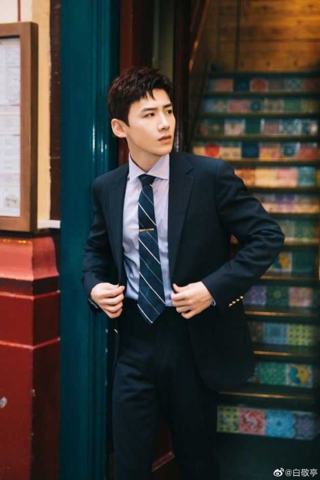 “白敬亭”介绍＋必看11部国产剧！宋轶《长风渡》超甜开播，《你是我的城池营垒》圈粉-2