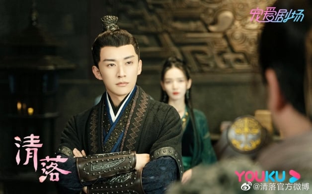 “刘学义”介绍＋8部必看国产剧！古装美男三界专业户，《夜色暗涌时》禁欲霸总超圈粉！-7