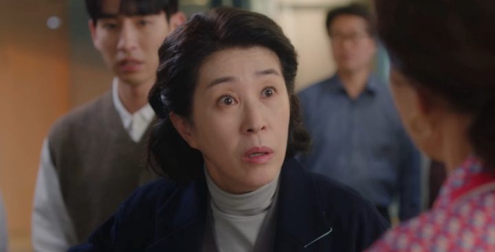 《医生车智淑》剧情槽点！狗血到像八点档，当医生换肝却不珍惜，女二好感度反超严正化-1
