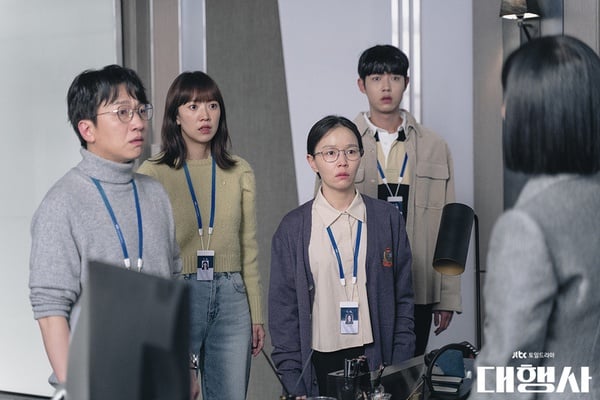 网评9部超好看“职人韩剧”！《金师傅》是医疗剧经典，罗美兰这部被誉校园版《未生》-7