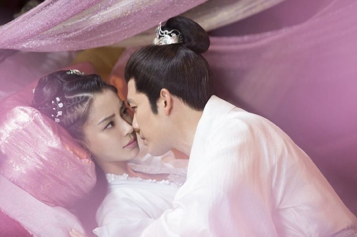 网评10部“全网骂烂但其实好看”国产剧！《长月烬明》上榜，杨颖这部3.2分网播却破百亿-28