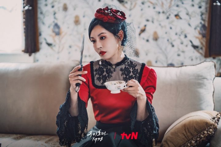 六月韩剧演员话题TOP10！《坏妈妈》李到晛第3，《医生车智淑》严正化第2，冠军好意外-5