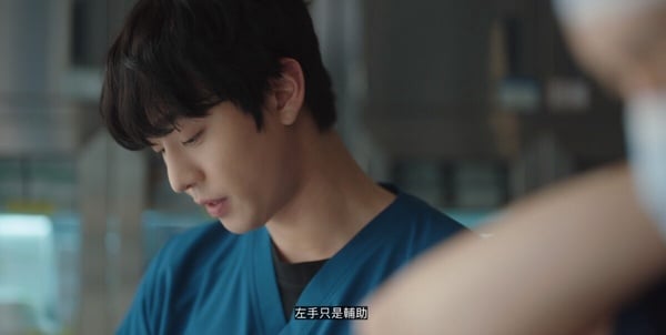 《浪漫医生金师傅3》结局8个待解伏笔！石垣医院会被烧掉？金师傅这表情透露书静回归？-2