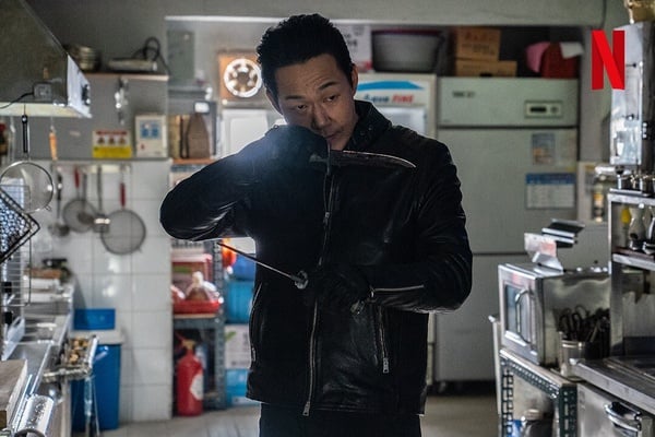 韩剧《猎犬》8位实力演员！健优演过李敏镐护卫，“阳中”竟是《黑暗荣耀》的他-13