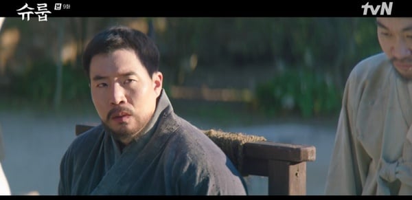 韩剧《猎犬》8位实力演员！健优演过李敏镐护卫，“阳中”竟是《黑暗荣耀》的他-24