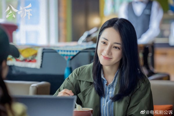5月国产剧评分榜TOP9！赵露思《后浪》被骂翻，迪丽热巴《公诉》热度扑，冠军是近8分好剧-2