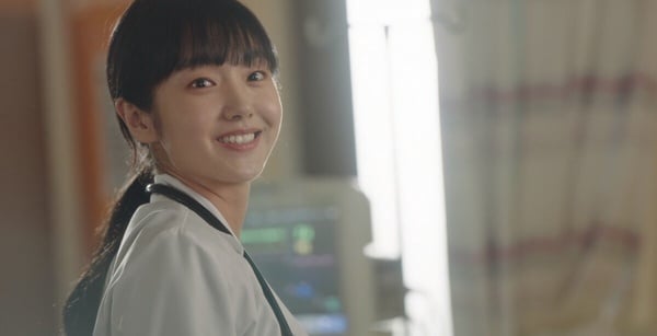 《浪漫医生金师傅3》结局8大彩蛋！每季结语藏细节，贤珠是点睛之笔，书静回归第四季？-5