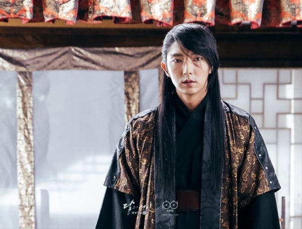 “为戏减重”韩剧男星！《今生也请多指教》安普贤瘦8公斤，李准基《步步》竟瘦15公斤-5