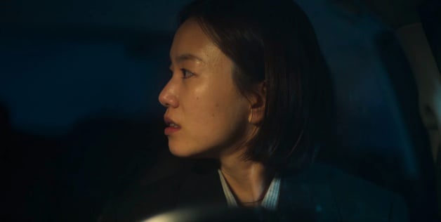 《D.P：逃兵追缉令2》25句悲愤台词：“不能用鸡蛋撞石头吗？破了也会留痕迹！”-13