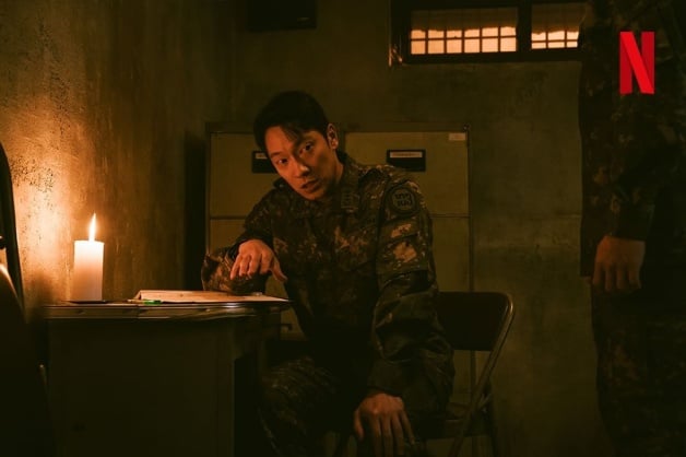 《D.P：逃兵追缉令2》12大剧情演员介绍！片尾有彩蛋，原班人马出演-7