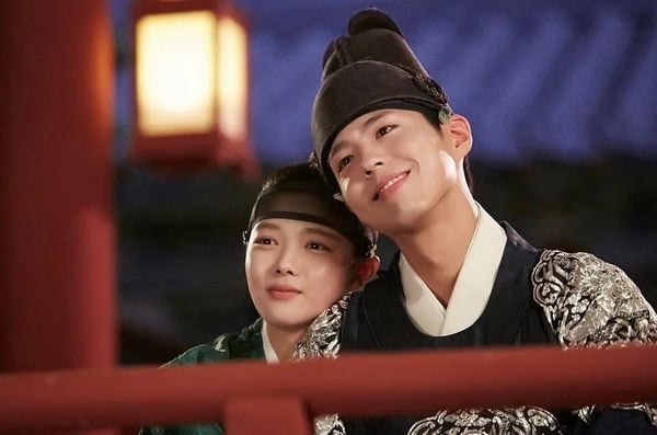 日票选“最暖心爱情韩剧”TOP10！《Healer》第10《星你》5，《鬼怪》第2，冠军真的红-15