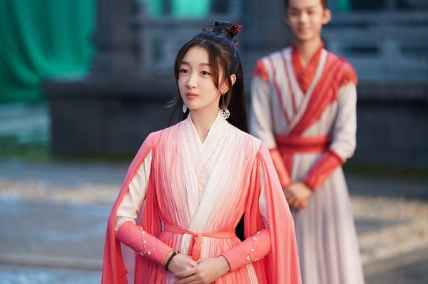 网评“最高颜值”古装仙侠剧女主TOP9！迪丽热巴赢过杨紫，杨幂第三，冠军是仙女下凡吧-3
