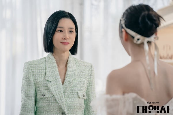 网议8位“作品质感有保证”韩剧演员！金泰梨戏少但精，申惠善&孔晓振是精品剧收视女王-19