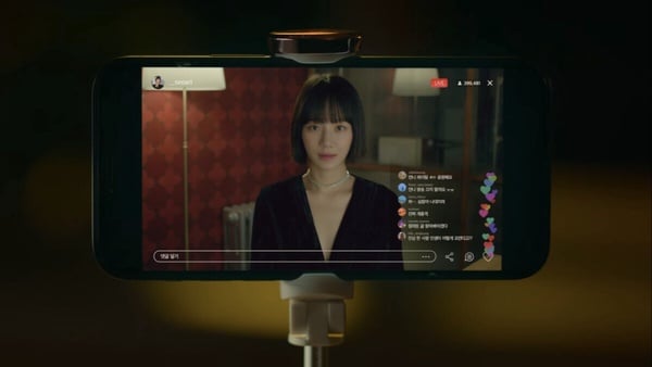 《绝世网红》5大网络议题！AI换脸、网红形象塑造、网军操弄舆论，眼见不一定为真！-5