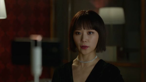 《绝世网红》5大网络议题！AI换脸、网红形象塑造、网军操弄舆论，眼见不一定为真！-4