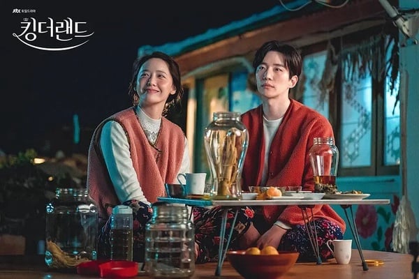 六月韩剧积分TOP6！《欢迎来到王之国》第4输《猎犬》，《医生车智淑》不是冠军-8