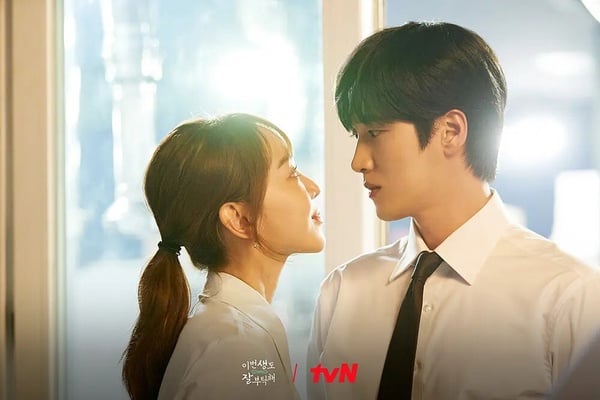 六月韩剧积分TOP6！《欢迎来到王之国》第4输《猎犬》，《医生车智淑》不是冠军-1