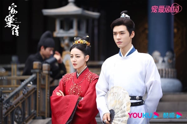 网评7位“不适合古装”国产剧女星！《玉骨遥》任敏被嘲，迪丽热巴评价两极，马思纯真的怪-17