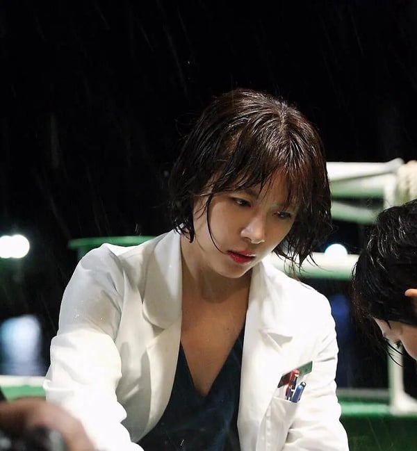 日票选最推荐医疗韩剧TOP10！《Doctors》第7输《机医》，《金师傅》登第3，冠军太经典-8