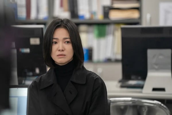 韩剧女神“得奖成绩”PK！宋慧乔封后6次，孙艺珍6次，孔晓振9次，只有她拿过百想大赏-1