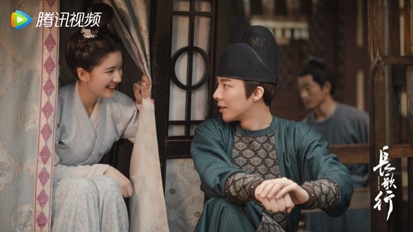 9部评价翻车的S+古装剧！肖战《玉骨遥》遭服化拉垮，杨洋&赵露思《且试天下》改得不好-12