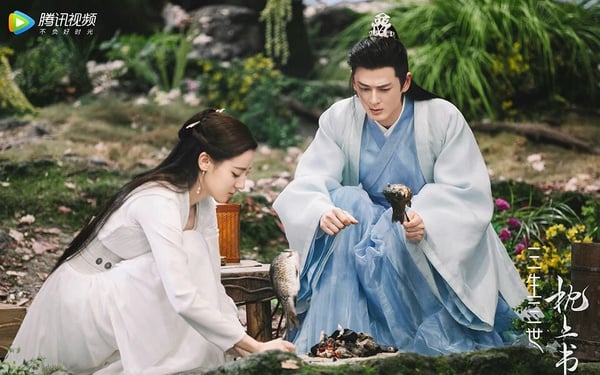 古装剧9位“超多人爱”女主！杨紫《长相思》和3男人虐恋，迪丽热巴5个，杨幂最狂有6个-26