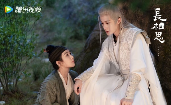 7位国产剧女星演“桐华小说女主”！《长相思》杨紫妈是宋茜？刘诗诗成经典，杨颖毁经典-6