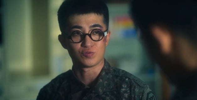 《D.P：逃兵追缉令2》10位鲜肉帅哥IG介绍！他撞脸李帝勋，好多熟面孔-4