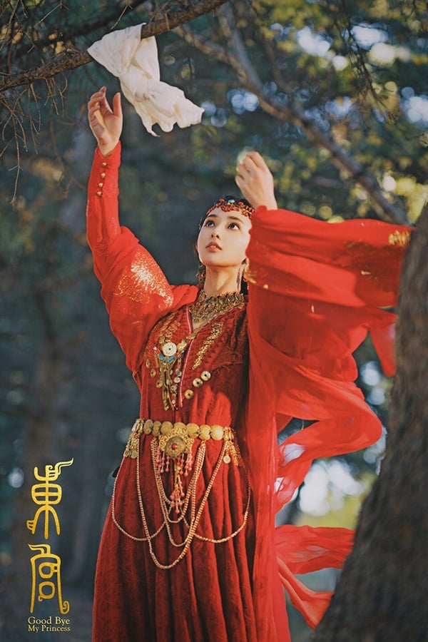 古装剧9个“命运极致悲惨”公主！杨紫《长相思》惨，但惨不过《东宫》，赵露思算幸福了-7