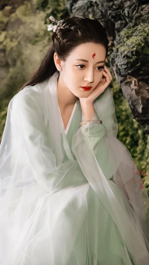 网评“最适合演古装仙侠剧”国产剧90花TOP10！白鹿没前十，迪丽热巴第四，李一桐冲第二-20