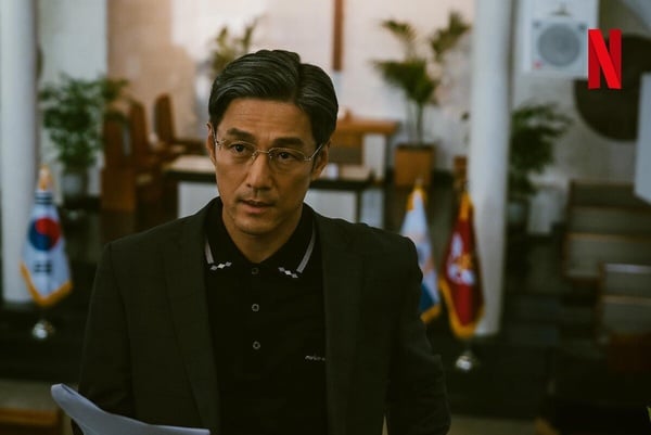 网议《D.P逃兵追缉令2》演技惊艳演员！孙锡久张力强，池珍熙坏透了，逃兵们也都是戏精-5