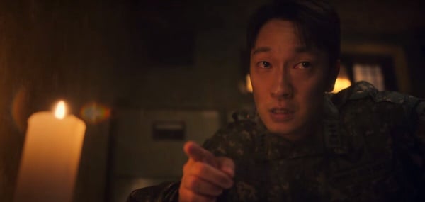 网议《D.P逃兵追缉令2》演技惊艳演员！孙锡久张力强，池珍熙坏透了，逃兵们也都是戏精-1