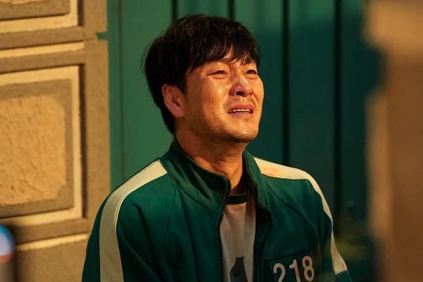 近三年登顶Netflix全球第一韩剧竟只有12部！《欢迎来到王之国》霸榜3周，这部高达9周-12