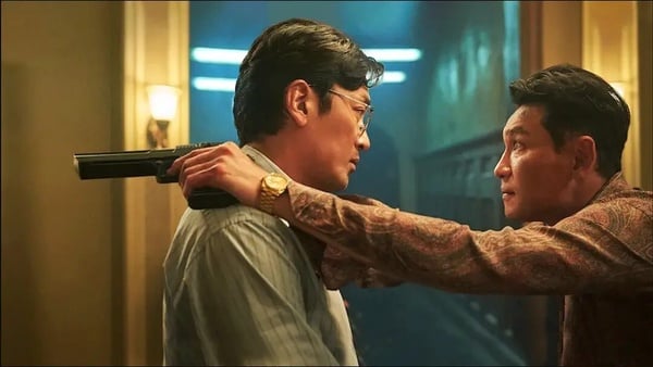 近三年登顶Netflix全球第一韩剧竟只有12部！《欢迎来到王之国》霸榜3周，这部高达9周-41