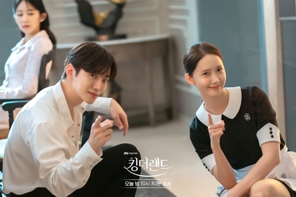 JTBC韩剧历年收视排行TOP10！《欢迎来到王之国》第7，《医生车智淑》第4，冠军真的狂-12