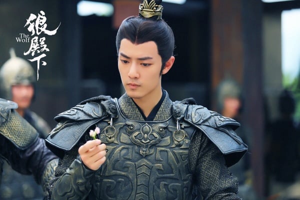 古装剧10位人气不输男主的男二！《长相思》邓为曾艳压王鹤棣，肖战演男配却帅过男主-11