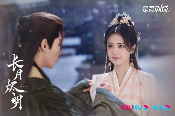 网评2023“最喜欢的古装剧女主”TOP10！迪丽热巴第八，白鹿第六，都输《长相思》杨紫-13
