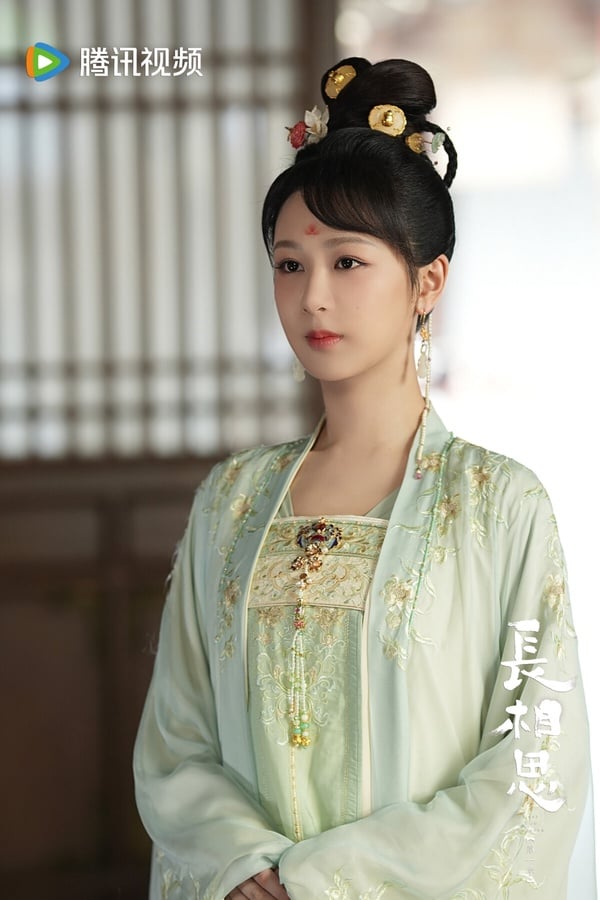 网评2023“最喜欢的古装剧女主”TOP10！迪丽热巴第八，白鹿第六，都输《长相思》杨紫-30