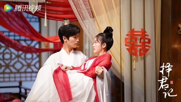 10部“人气明星主演却播得超差”国产剧！杨颖这部网播量仅《长相思》零头，被笑史上最扑-14